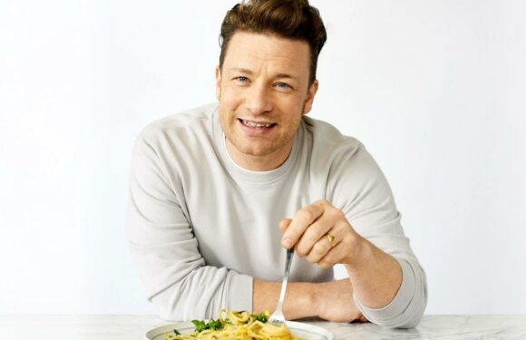 Celebrity chef Jamie Oliver slammed over claim he can make filling budget meals for just £1 | The Sun