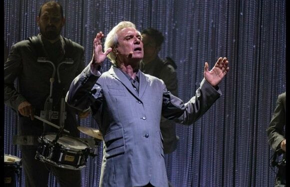 David Byrne, Stephanie Hsu & Son Lux To Perform 'This Is A Life' At 2023 Oscars