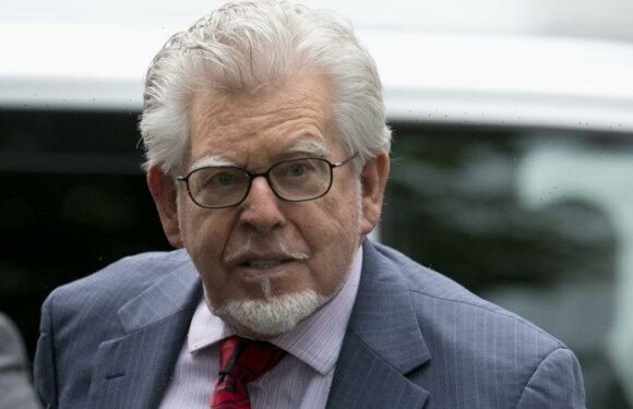 Disgraced entertainer Rolf Harris sued over alleged sexual abuse of 10-year-old girl