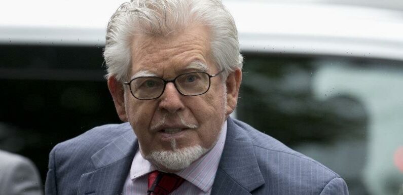 Disgraced entertainer Rolf Harris sued over alleged sexual abuse of 10-year-old girl