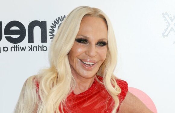 Donatella Versace Remembers Late Brother Gianni, Friendship With Prince and a Supermodel Catfight