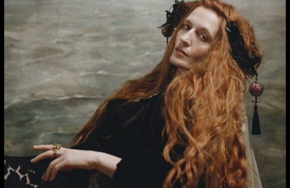 Florence + The Machine Cover No Doubt's 'Just A Girl' In 'Yellowjackets' Trailer