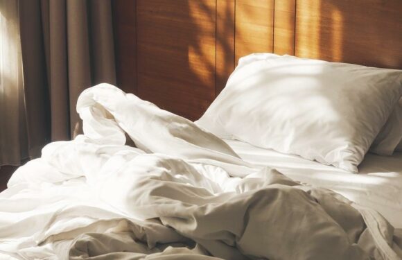 I Tried the Scandinavian Sleep Method, and It's Worth the Hype