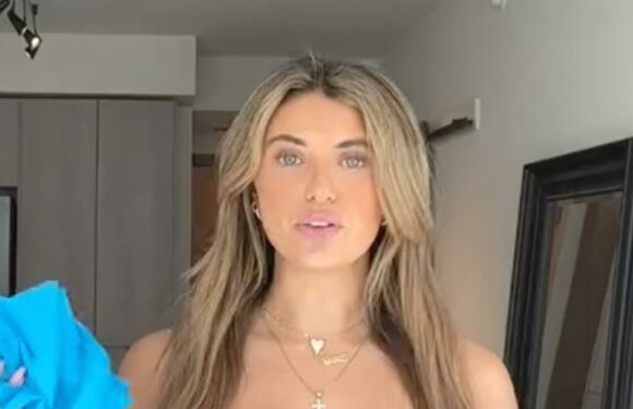 I got a new Skims bikini in size XS/S – I’m obsessed, people say blue is my color | The Sun