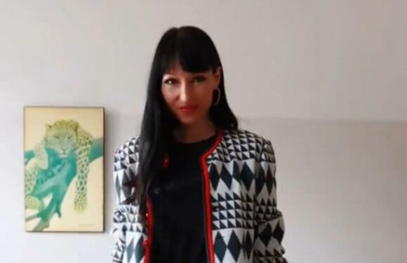 I’m a fashion fan – my budget hack to dress like Chanel for less than £10 | The Sun