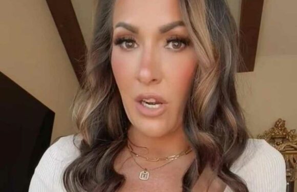 I’m a fashion pro and found a £9 buy that makes your clothes fit perfectly – you’ll never pay for alterations again | The Sun