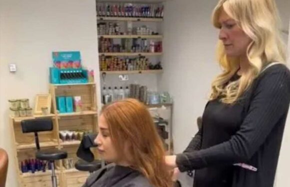 I’m a hairdresser – there's eight ways customers annoy us instantly being on your phone is just rude | The Sun