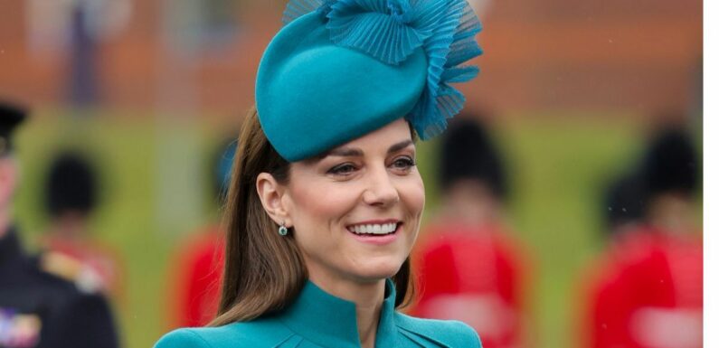 Kate follows tradition in turquoise coat for her debut as Colonel