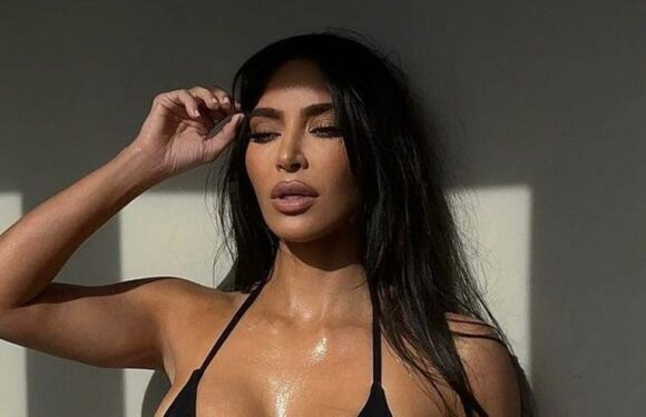 Kim Kardashian just brought back the ultimate 00s accessory – heres how to shop the look