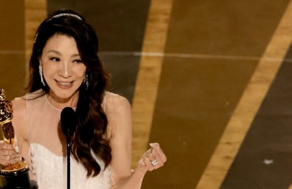 Michelle Yeoh Reflects On Her Win & The Long Fight For Inclusivity: “Finally After 40 Years” – Oscars Backstage