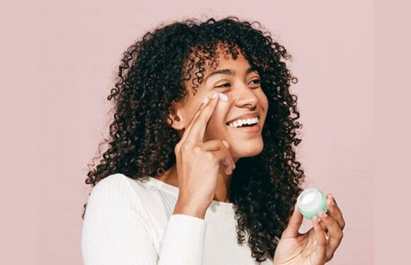 Reviewers Say This Eye Cream Hydrates and Nourishes Without Feeling Greasy