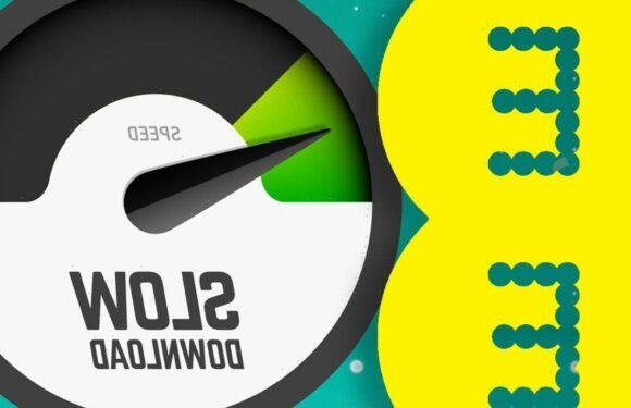 Some EE customers face slower 4G downloads and you might be affected