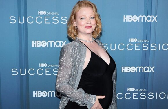 Successions Sarah Snook confirms baby news at S4 premiere
