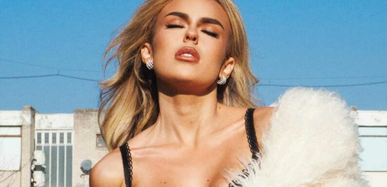Tallia Storm strips off to fur coat and lingerie giving fans 'Marilyn Monroe vibes' | The Sun