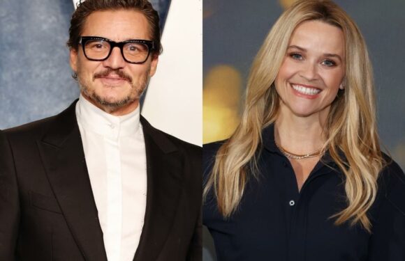 The Wrinkle-Smoothing Skincare Wand That Reese Witherspoon & Pedro Pascal Use Is Finally on Sale for Under $100