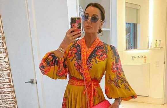 Treat Yourself With Kyle Richards’ Favorite 24K Gold Eye Patches