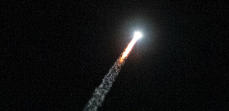 ‘No orbit’: 3D-printed reusable rocket debut ends in failure