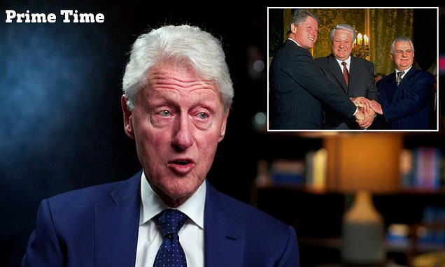 Bill Clinton admits he was wrong to force Ukraine to give up nukes