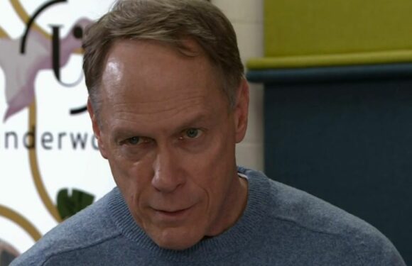 Coronation Street spoilers see another death rock cobbles amid Stephen storyline