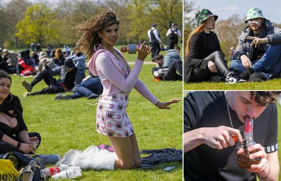 Crowds of cannabis smokers gather in Hyde Park for annual 420 event