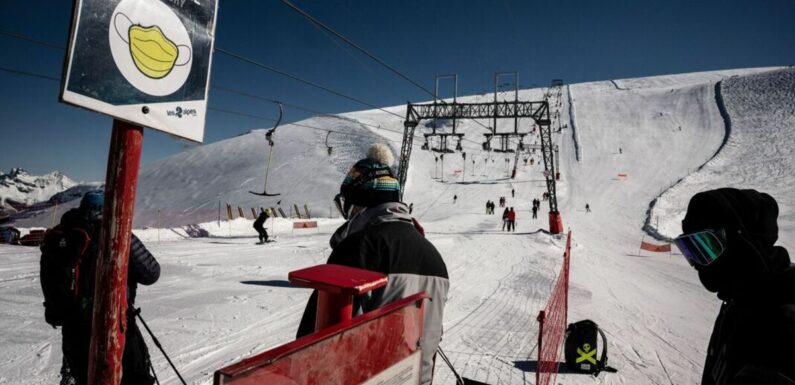 ‘Drunk’ skier killed after plunging 130ft from lift in Alps tragedy