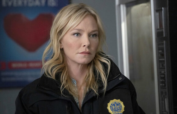 Kelli Giddish Sets SVU Return — And That's Only Half the Story