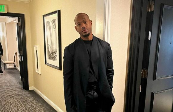 Marlon Wayans Cried During Stand-Up Act, Just Hours After His Father’s Death