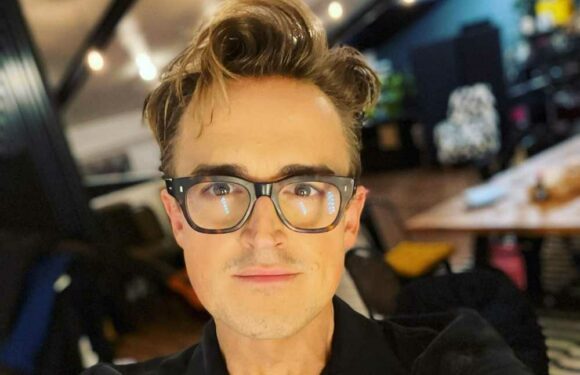 McFly's Tom Fletcher rushed to hospital in agony and shares snaps from A&E | The Sun
