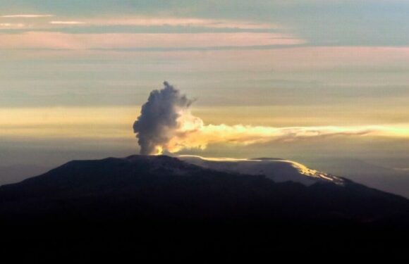 Volcano that once killed at least 25,000 people is feared to erupt again