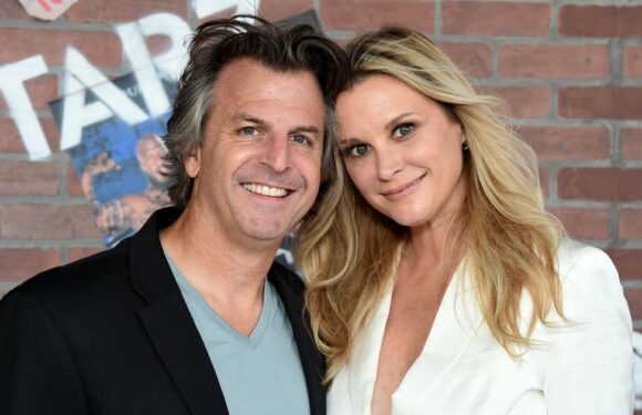 "Friends" Star Bonnie Somerville Ties the Knot: "It's Never Too Late"