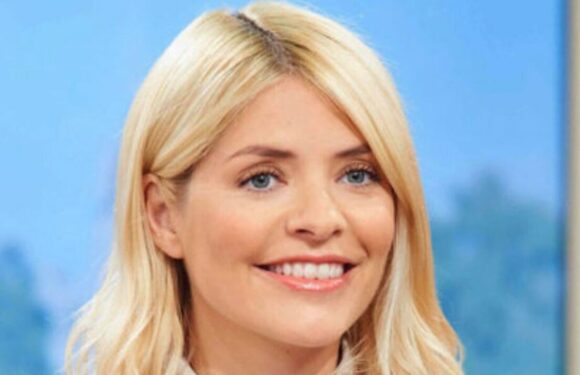 Holly Willoughby is too big to go as This Morning exit shut down