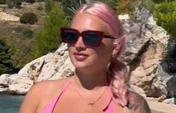 I have big boobs – I finally found a swimsuit that fits right and a bikini that supports the girls is priceless | The Sun