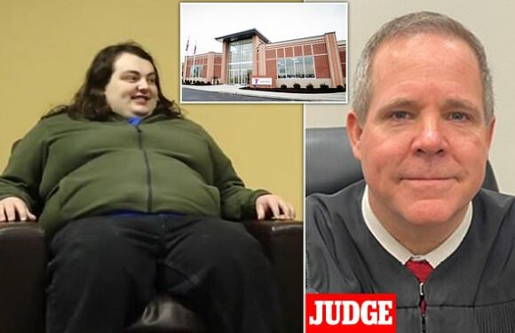 Trans woman is cleared of flashing penis because she's too FAT