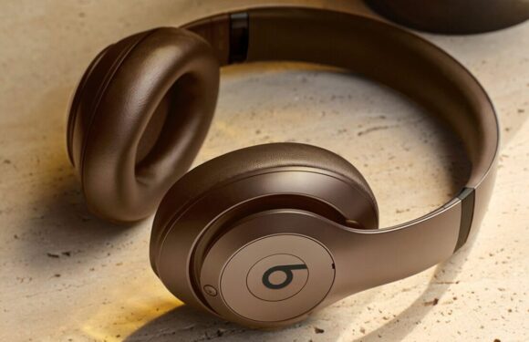 Beats Studio Pro sound impressive with new design and smart upgrades