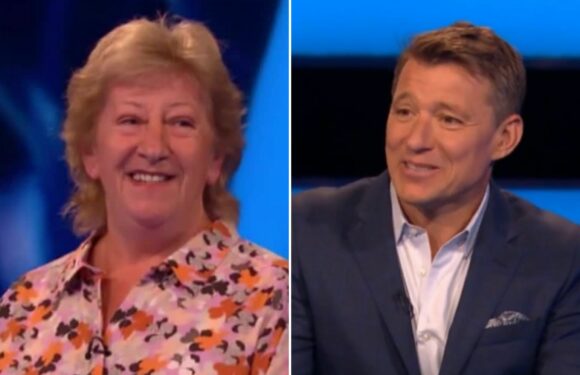 Ben Shephard leaves Tipping Point fans hot under the collar with VERY racy joke about mystery prize | The Sun