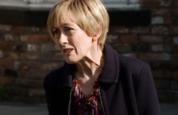 Coronation Street fans left upset as show favourite makes shock exit