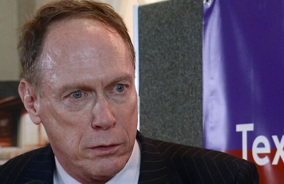 Corrie Stephens dark side to be ‘exposed’ to residents after Sarah blunder