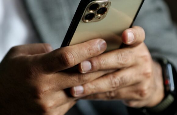 ‘Creepy as hell’ new AI iPhone feature to be able to ‘clone your voice’