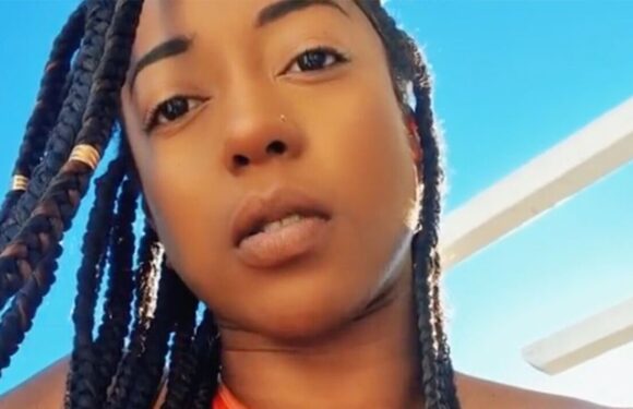 I have a big butt – breaking toilets is just one of the problems I deal with