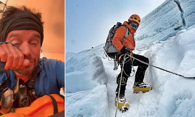 Iceland boss climbing Everest breaks down in tears while going blind