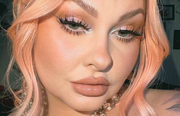 I'm a plus-size Barbie fanatic – strangers tell me to 'hit the gym' but they don't offend me, I know I'm fat | The Sun