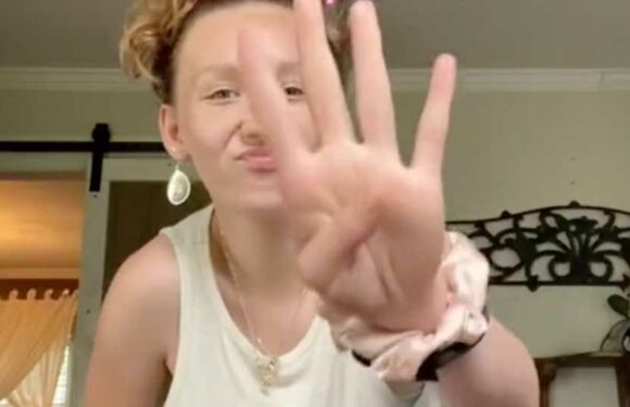 I’m a young mom – Karens give me miserable looks when I push my stroller in a crop top but I don’t dress for them | The Sun