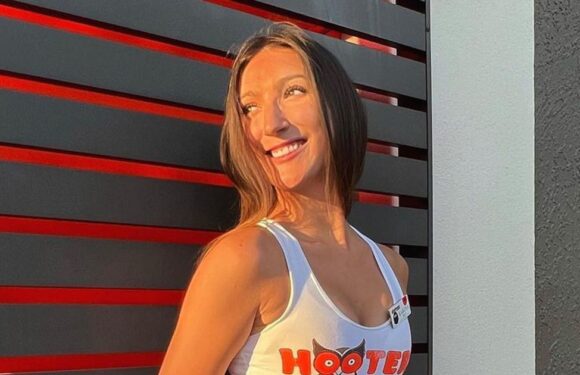 ‘I’m earning fortune at Hooters – I made £1.5k just in weekend tips’