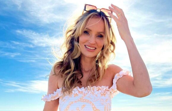 Influencer known for sexy bikini snaps praised for sharing her ‘real body’