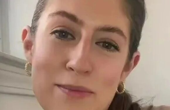 I'm a personal stylist – 3 things that cheapen your outfit…& please ditch your Apple watches if you're not exercising | The Sun