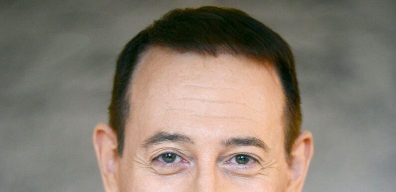 Jimmy Kimmel, Danny DeVito, Cher and more react to death of Pee-Wee Herman actor Paul Reubens
