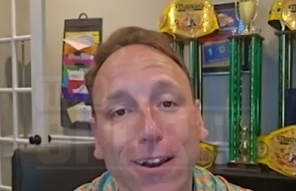 Joey Chestnut Down For Gronk Bros Food Challenge After Hot Dog Eating Contest