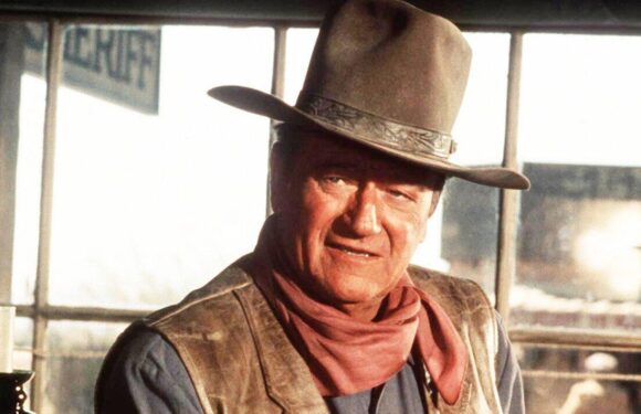 John Wayne’s incredible kindness at 3am after attending Chisum premiere