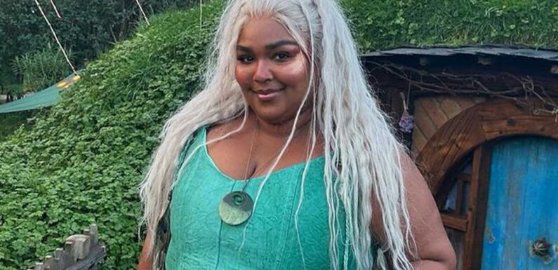 Lizzo Visits Hobbiton Dressed As Legolas, Plays Lord of the Rings Theme on Recorder