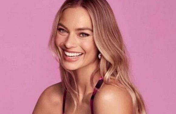 Margot Robbie Paid Off Her Mom’s Mortgage With First Big Acting Paycheck